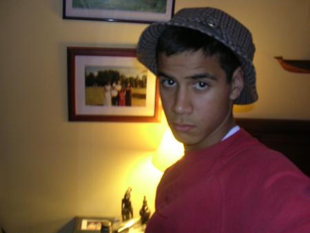 chapeau